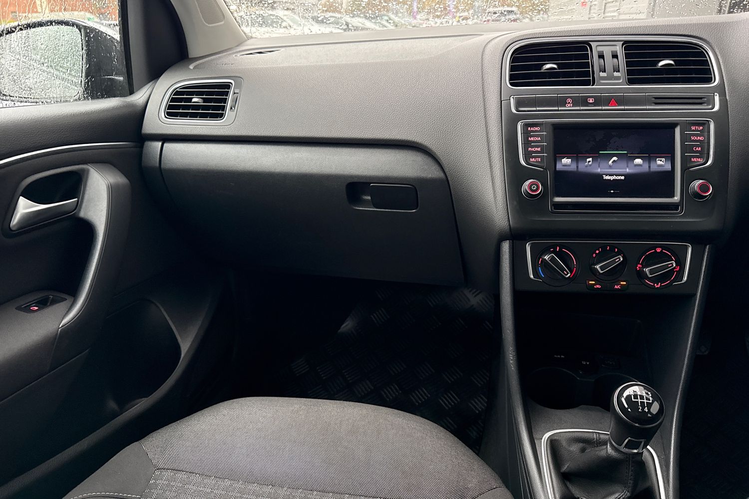 Used Volkswagen Polo 2015 for sale - 76746309: Photo 20