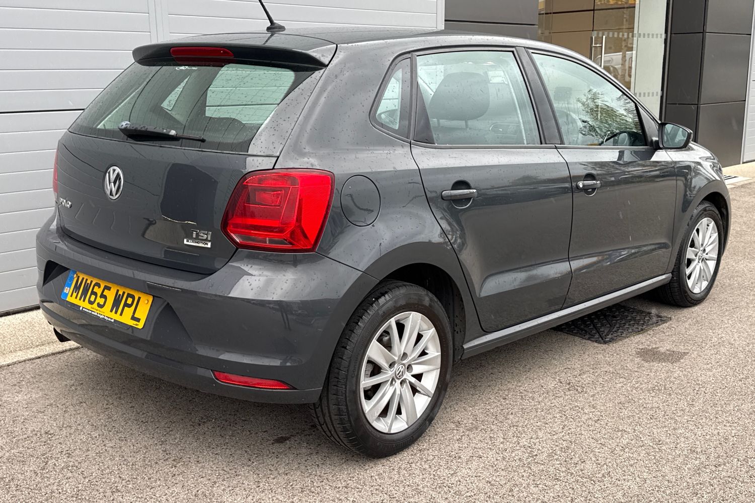 Used Volkswagen Polo 2015 for sale - 76746309: Photo 25