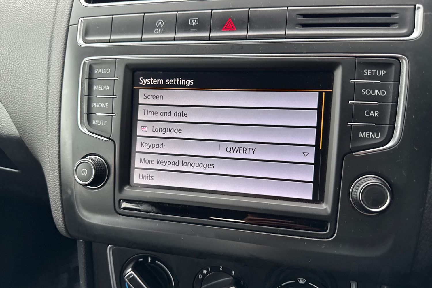 Used Volkswagen Polo 2015 for sale - 76746309: Photo 36