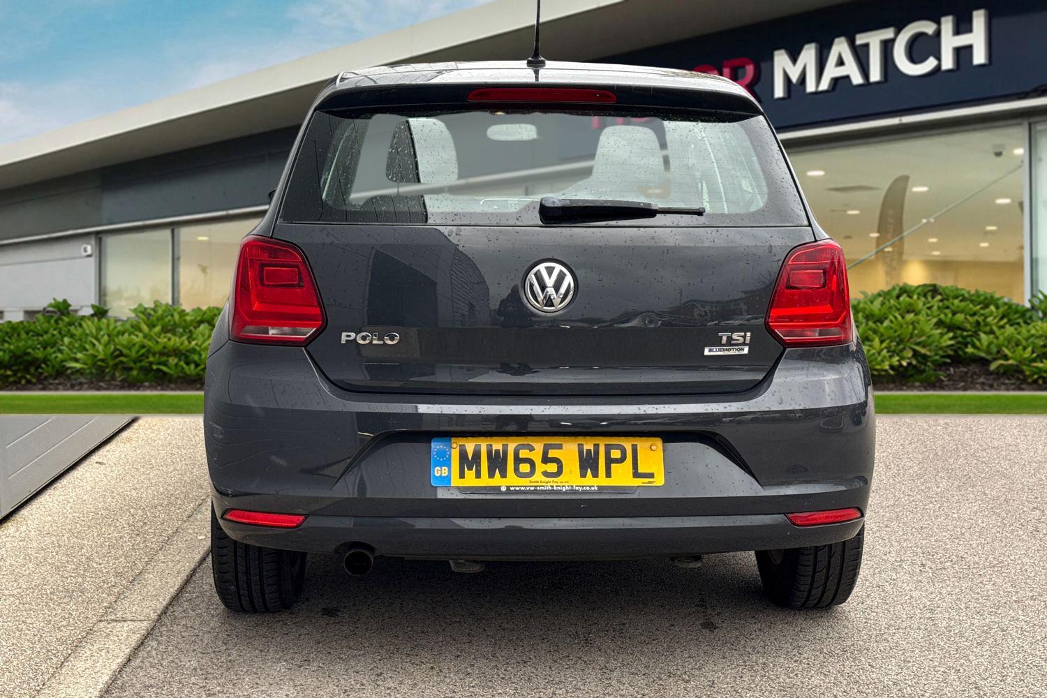 Used Volkswagen Polo 2015 for sale - 76746309: Photo 4