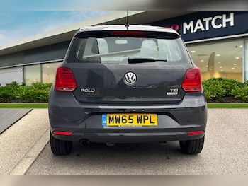 Used Volkswagen Polo 2015 for sale - 76746309: Photo