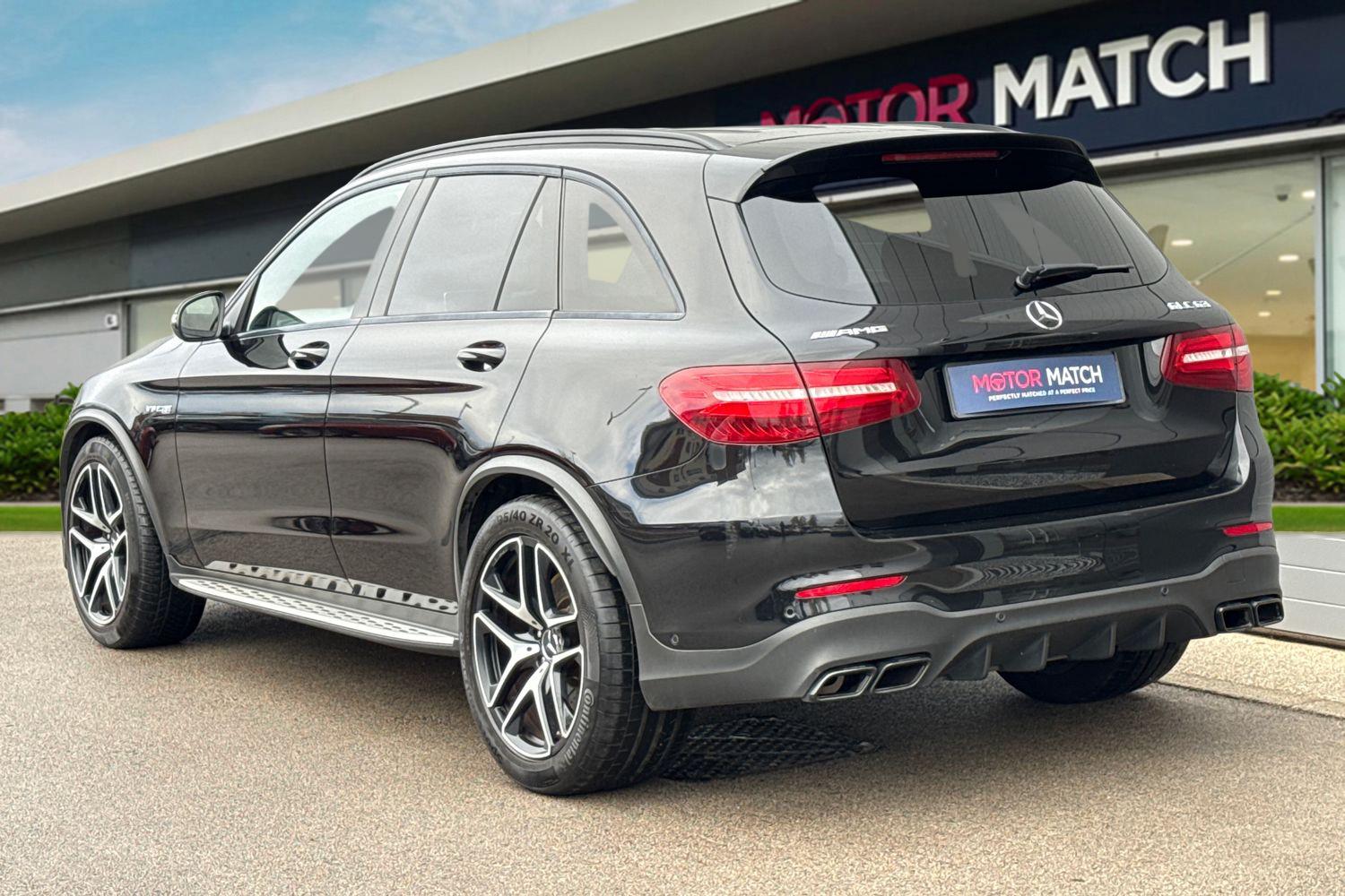 Used Mercedes-Benz GLC 2019 for sale - 76739521: Photo 2