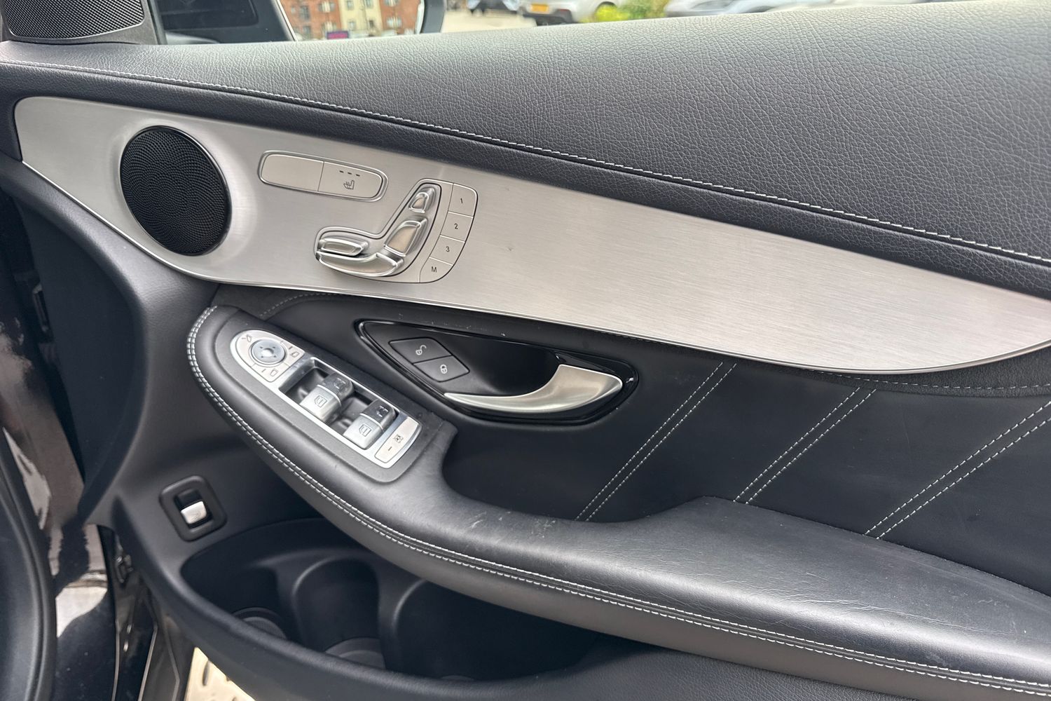 Used Mercedes-Benz GLC 2019 for sale - 76739521: Photo 20