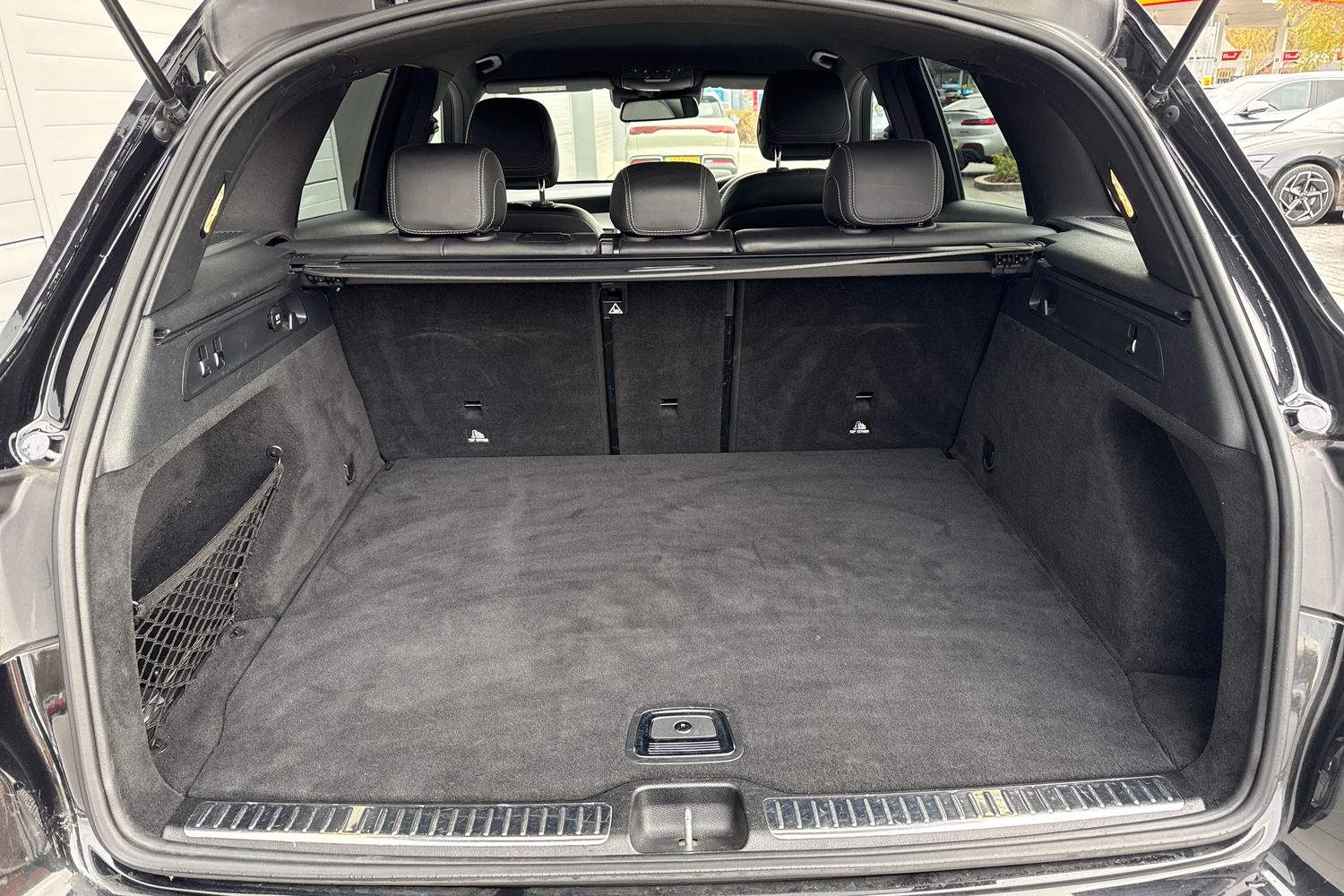 Used Mercedes-Benz GLC 2019 for sale - 76739521: Photo 6