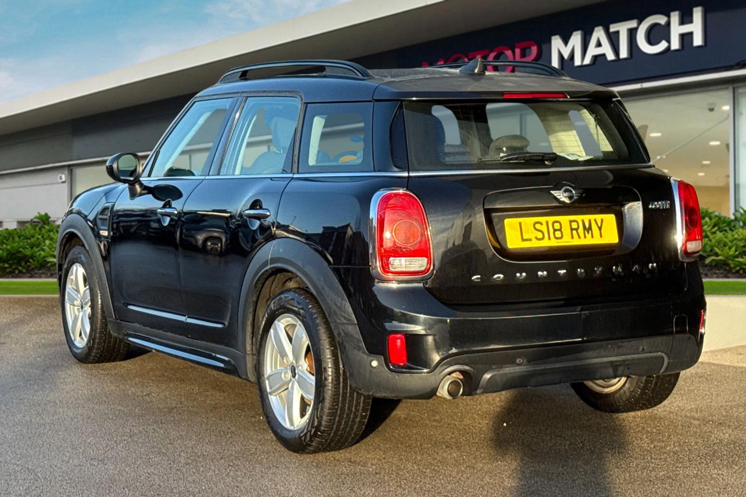 Used MINI Countryman 2018 for sale - 77368517: Photo 2