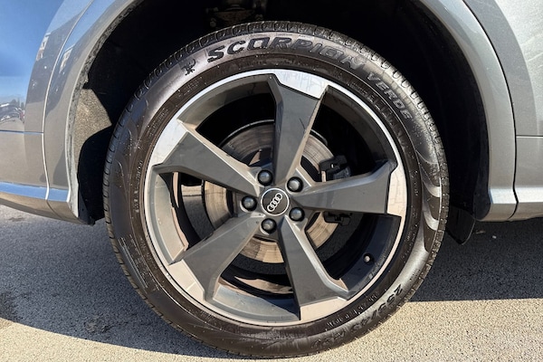 Used Audi Q5 2019 for sale - 76065342: Photo 10