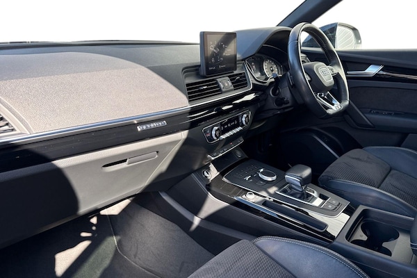 Used Audi Q5 2019 for sale - 76065342: Photo 15