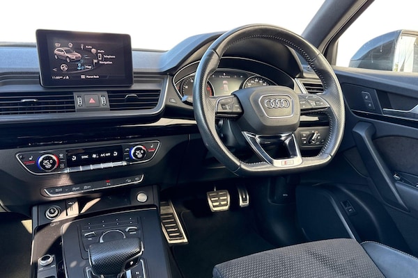 Used Audi Q5 2019 for sale - 76065342: Photo 18