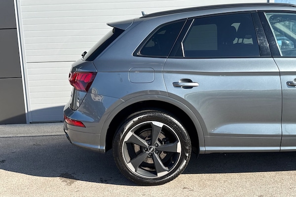 Used Audi Q5 2019 for sale - 76065342: Photo 25