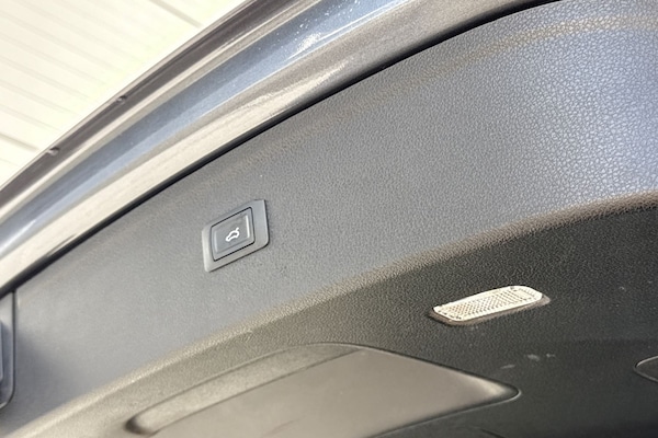 Used Audi Q5 2019 for sale - 76065342: Photo 28