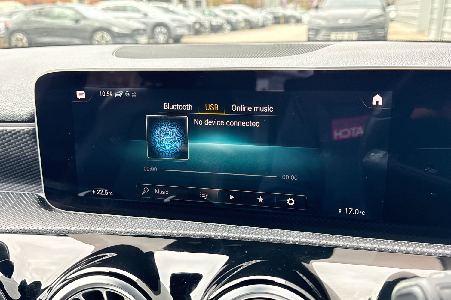 Used Mercedes-Benz A-Class 2018 for sale - 77904487: Photo 45