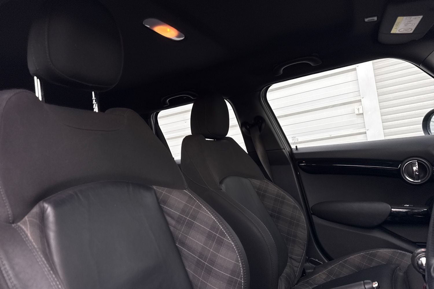 Used MINI Hatch 2018 for sale - 77407437: Photo 24