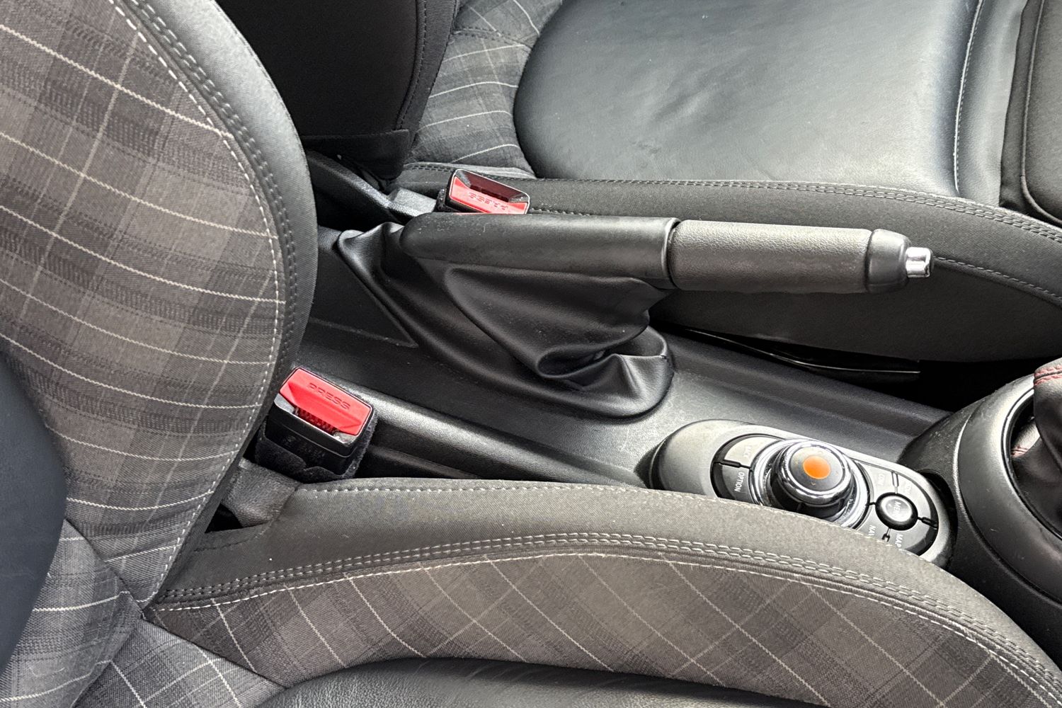 Used MINI Hatch 2018 for sale - 77407437: Photo 37