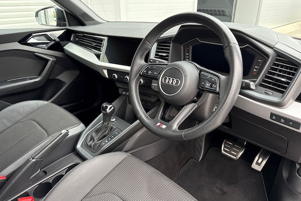 Used Audi A1 2023 for sale - 76288331: Photo 14
