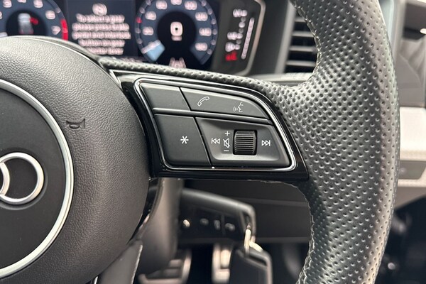 Used Audi A1 2023 for sale - 76288331: Photo 54
