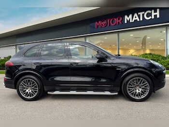 Used Porsche Cayenne 2017 for sale - 78466538: Photo