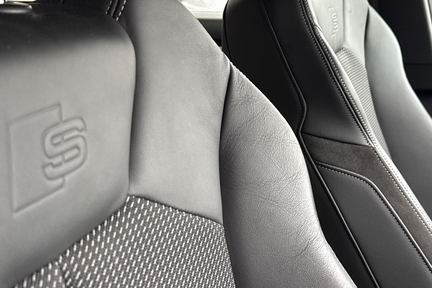 Used Audi Q3 2020 for sale - 77138901: Photo 40