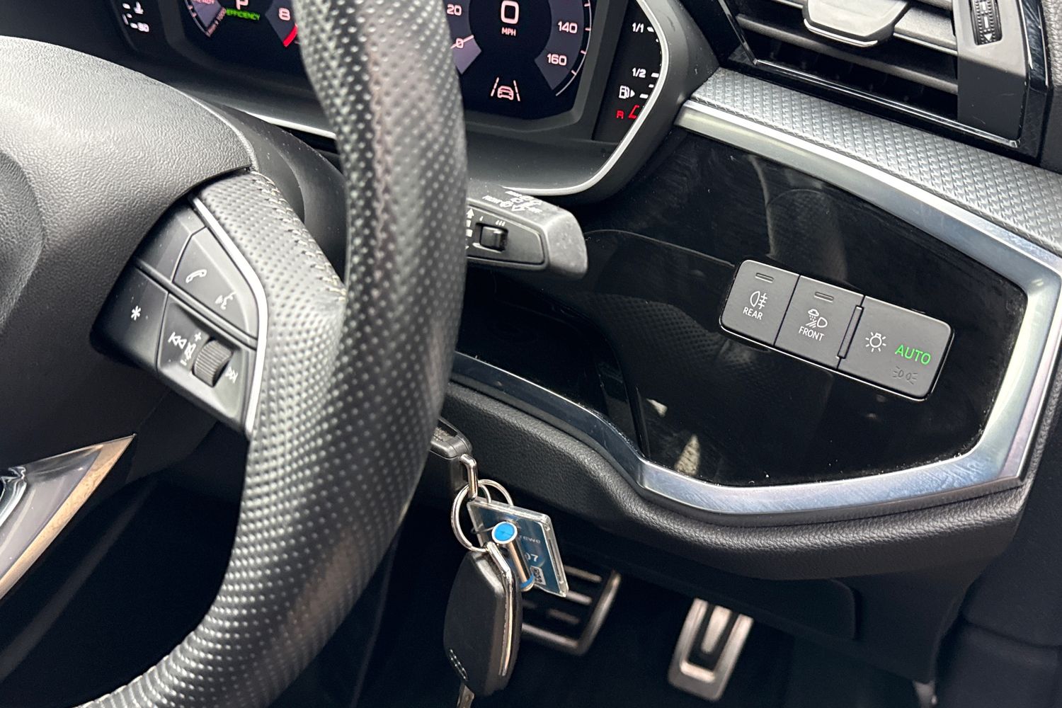 Used Audi Q3 2020 for sale - 77138901: Photo 43