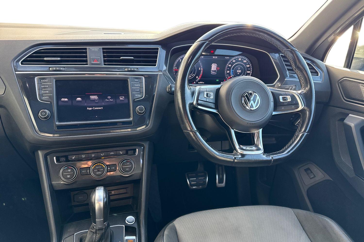 Used Volkswagen Tiguan 2016 for sale - 77747749: Photo 17