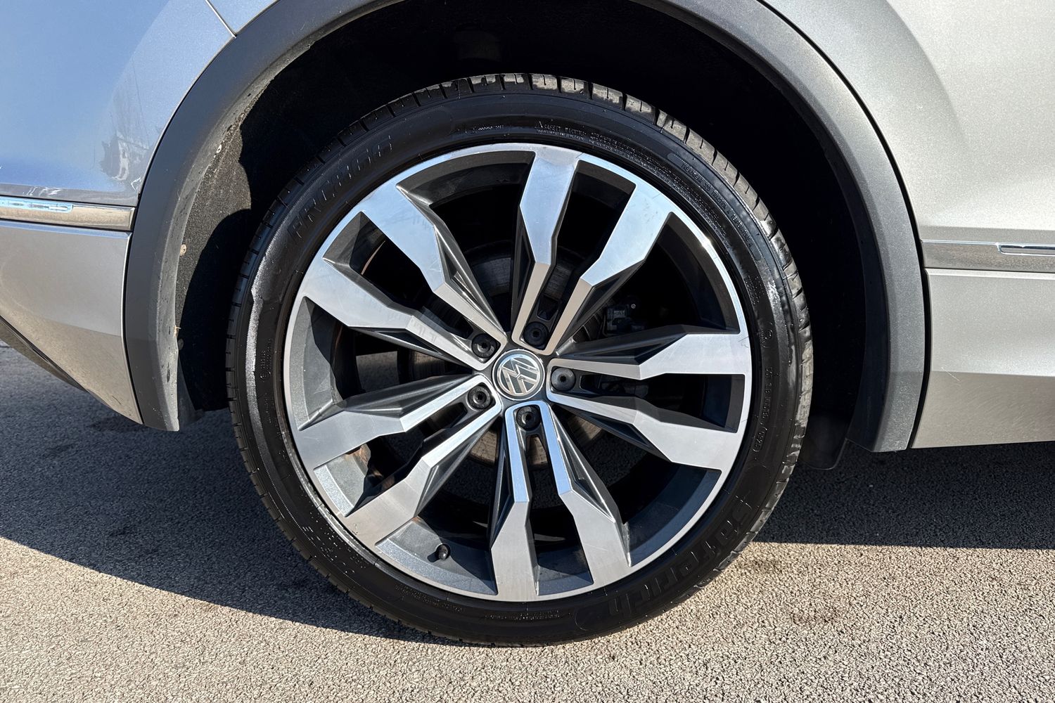 Used Volkswagen Tiguan 2016 for sale - 77747749: Photo 9