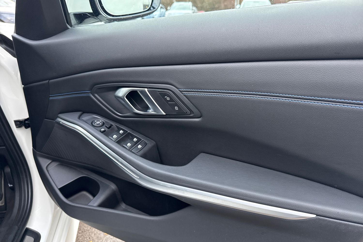 Used BMW 3 Series 2024 for sale - 76890180: Photo 21