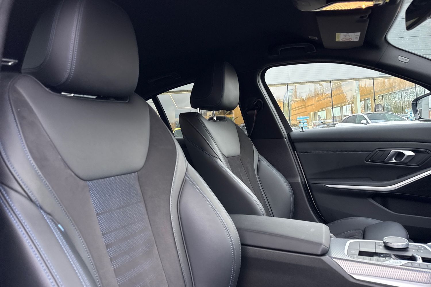 Used BMW 3 Series 2024 for sale - 76890180: Photo 24