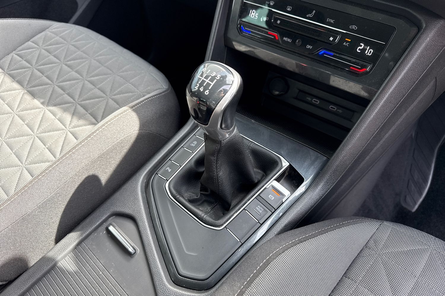 Used Volkswagen Tiguan 2020 for sale - 78213439: Photo 23