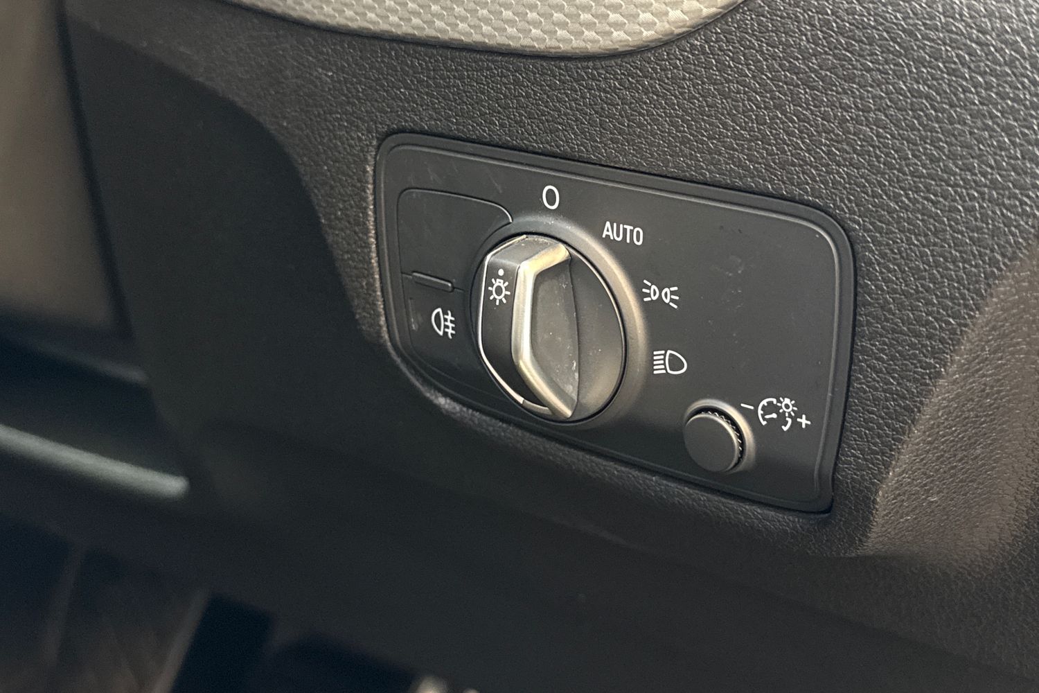 Used Audi Q2 2022 for sale - 76411732: Photo 40