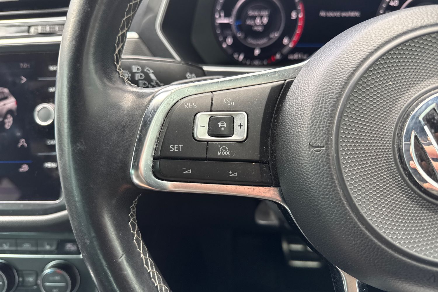 Used Volkswagen Tiguan 2017 for sale - 76374697: Photo 57