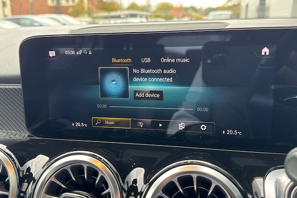 Used Mercedes-Benz GLB 2021 for sale - 76288312: Photo 48