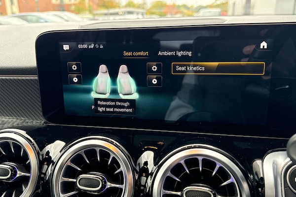 Used Mercedes-Benz GLB 2021 for sale - 76288312: Photo 49
