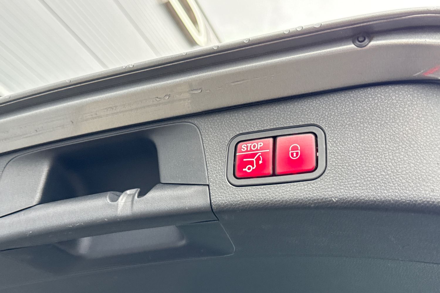 Used Mercedes-Benz C Class 2015 for sale - 77187342: Photo 34