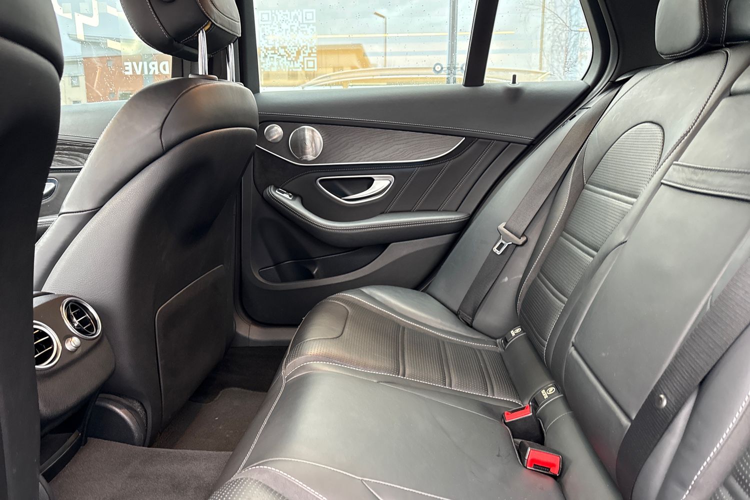 Used Mercedes-Benz C Class 2015 for sale - 77187342: Photo 38