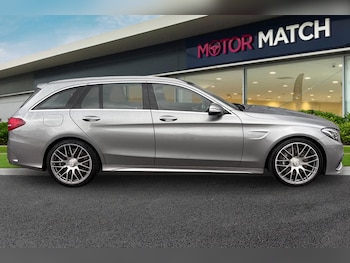 Used Mercedes-Benz C Class 2015 for sale - 77187342: Photo