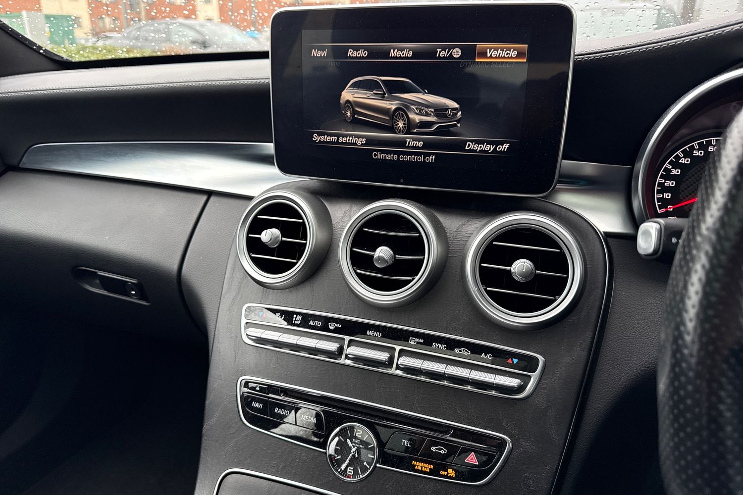 Used Mercedes-Benz C Class 2015 for sale - 77187342: Photo 43