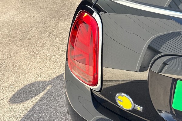 Used MINI Electric Hatch 2022 for sale - 76102171: Photo 33