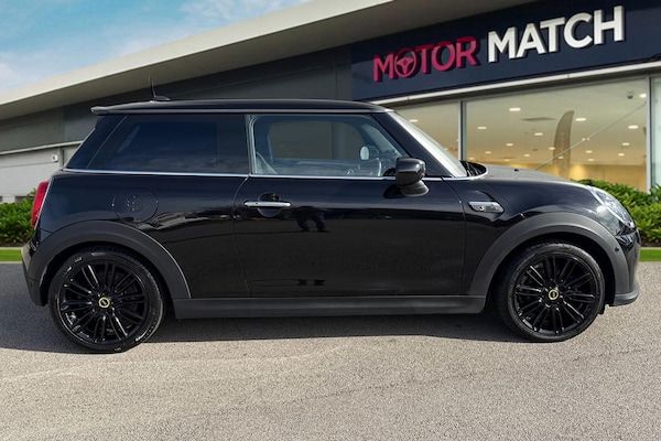 Used MINI Electric Hatch 2022 for sale - 76102171: Photo 3