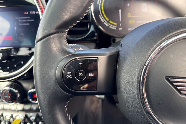 Used MINI Electric Hatch 2022 for sale - 76102171: Photo 52