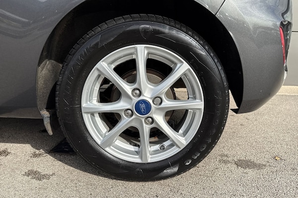 Used Ford Fiesta 2018 for sale - 76106820: Photo 13
