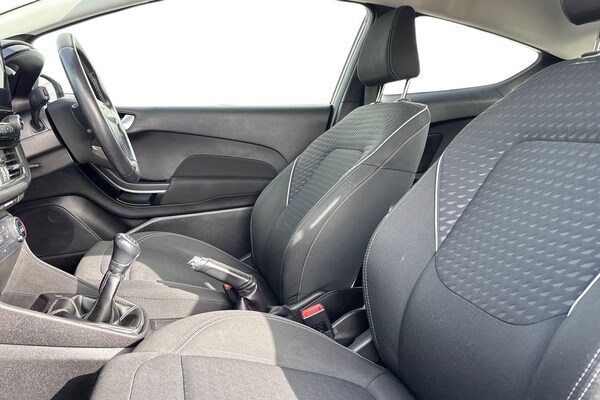 Used Ford Fiesta 2018 for sale - 76106820: Photo 16