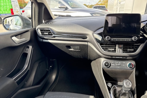 Used Ford Fiesta 2018 for sale - 76106820: Photo 20