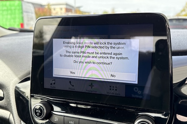 Used Ford Fiesta 2018 for sale - 76106820: Photo 49