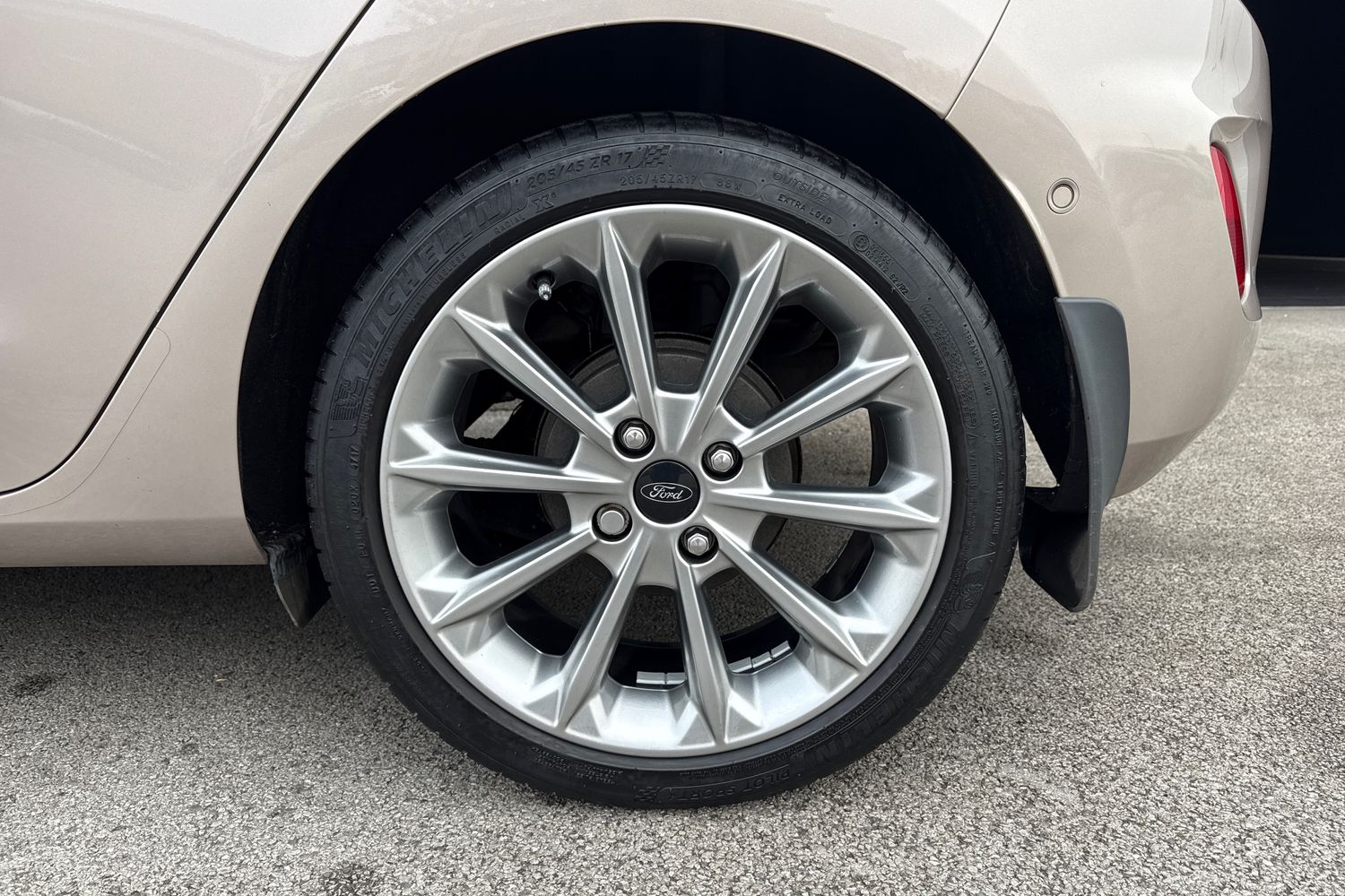 Used Ford Fiesta 2018 for sale - 76253324: Photo 12