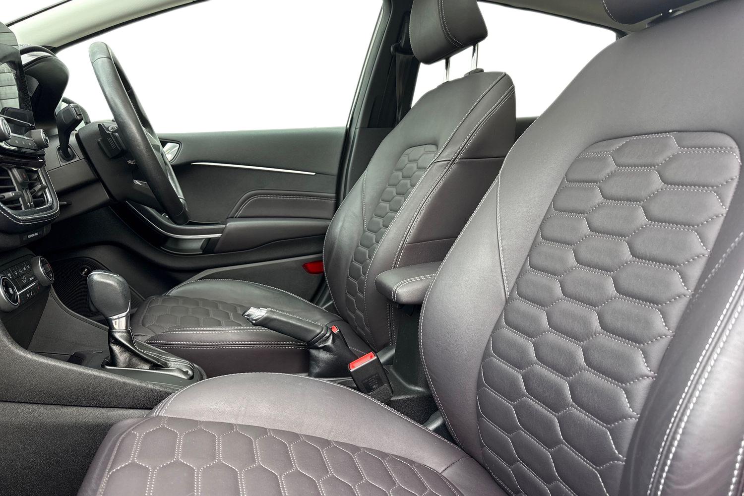 Used Ford Fiesta 2018 for sale - 76253324: Photo 15