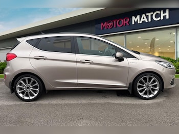 Used Ford Fiesta 2018 for sale - 76253324: Photo