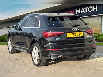 Used Audi Q3 2020 for sale - 76916393: Photo