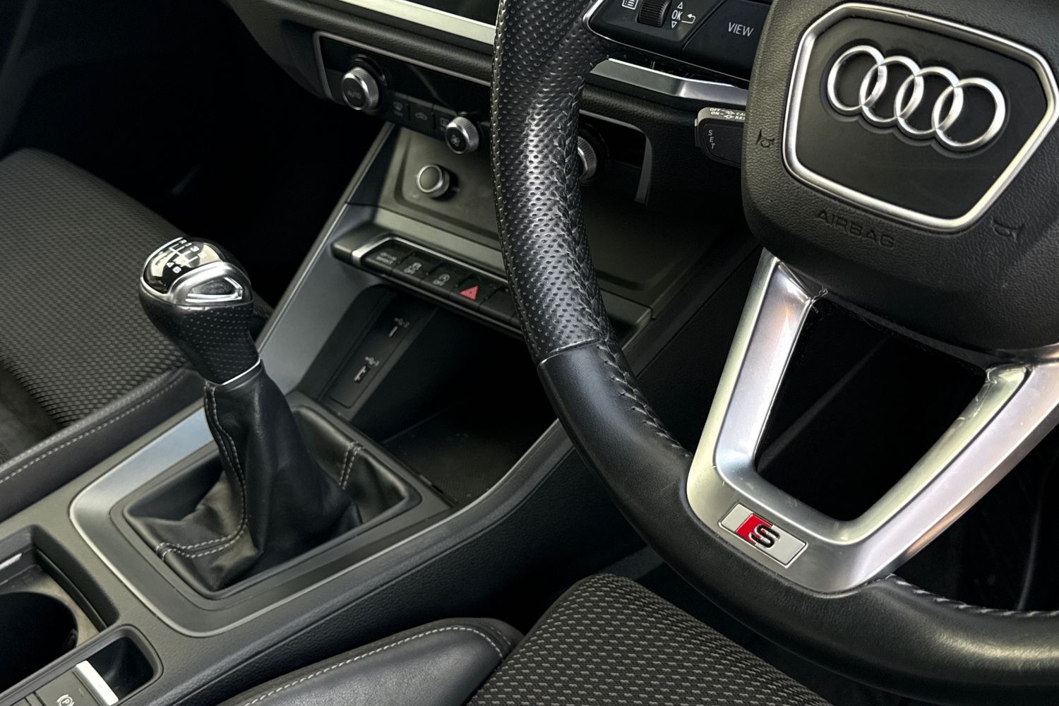 Used Audi Q3 2020 for sale - 76916393: Photo 37