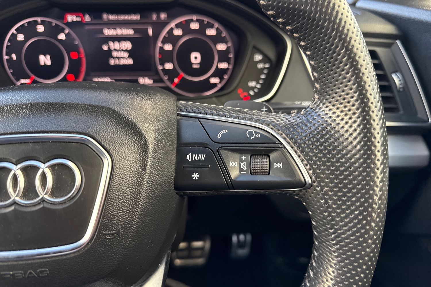 Used Audi Q5 2020 for sale - 77093526: Photo 54