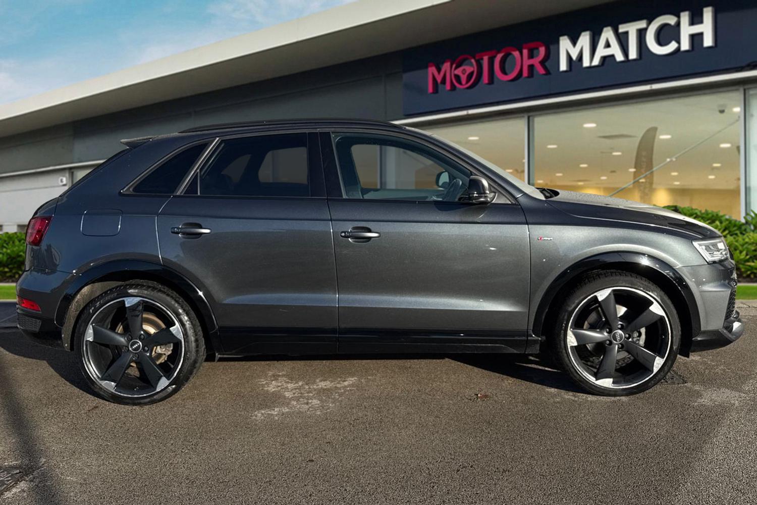 Used Audi Q3 2018 for sale - 76697637: Photo 3