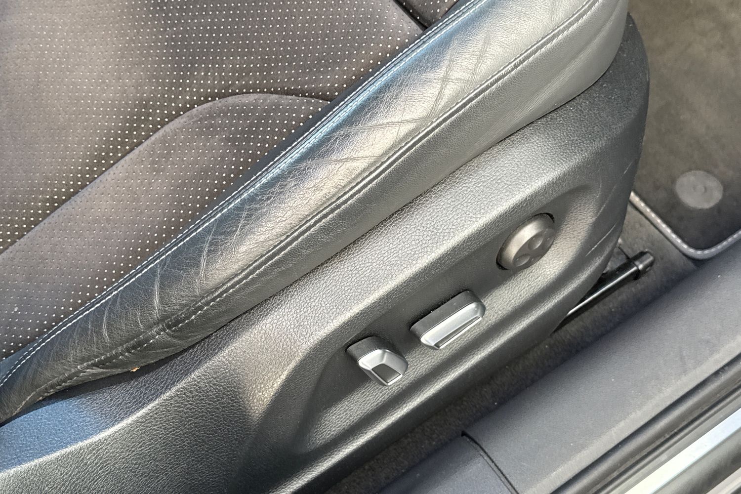 Used Audi Q3 2018 for sale - 76697637: Photo 40